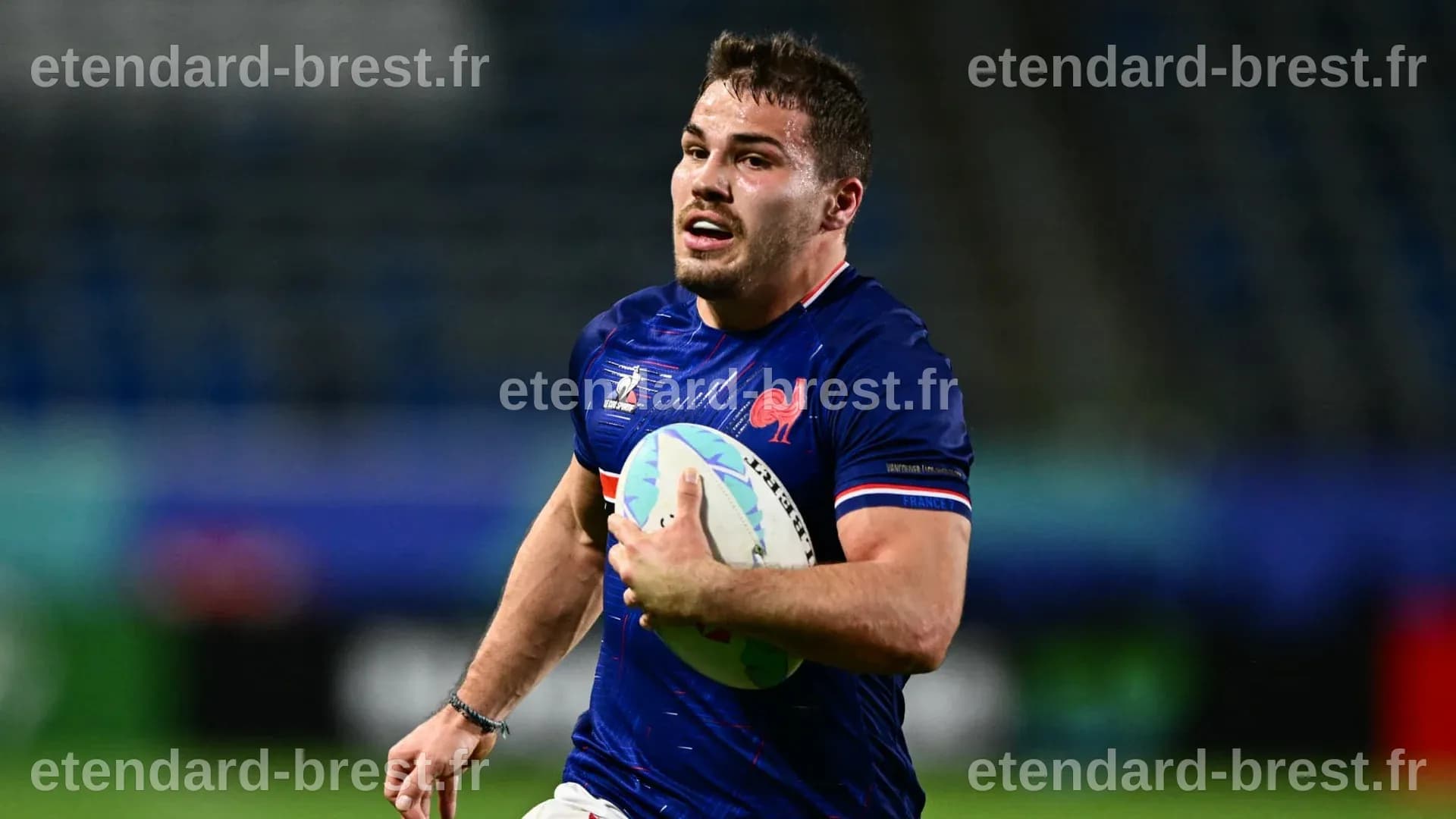 JO 2024: Antoine Dupont va porter la flamme olympique à Toulouse, Tibo ...